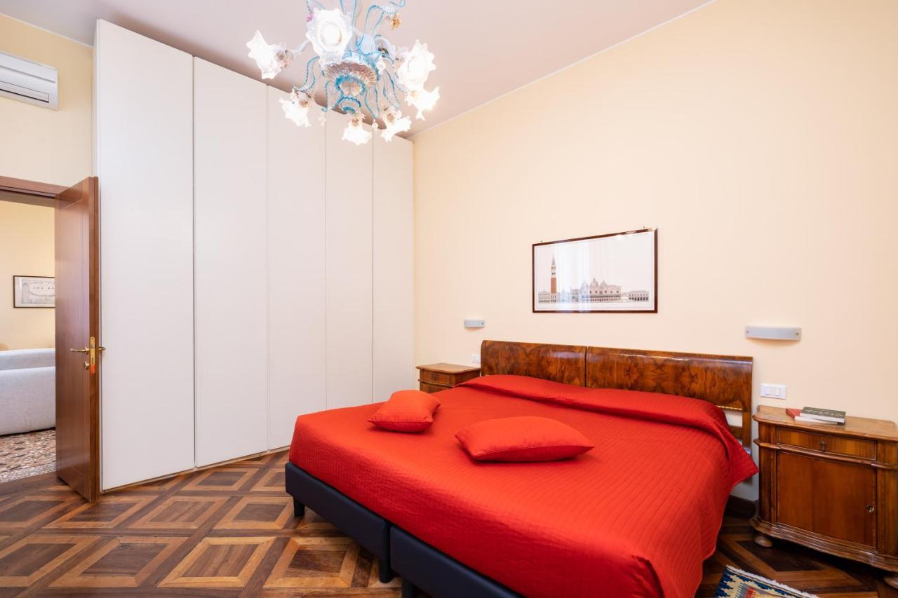 Ca' Foscolo Apartahotel